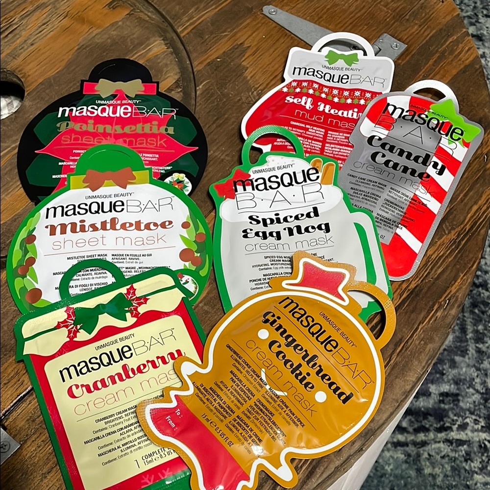 MasqueBAR Holiday Sheet Mask Set 7pc